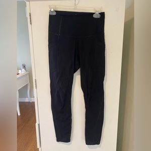 Everlane Black Performance Pocket Legging Size: Small